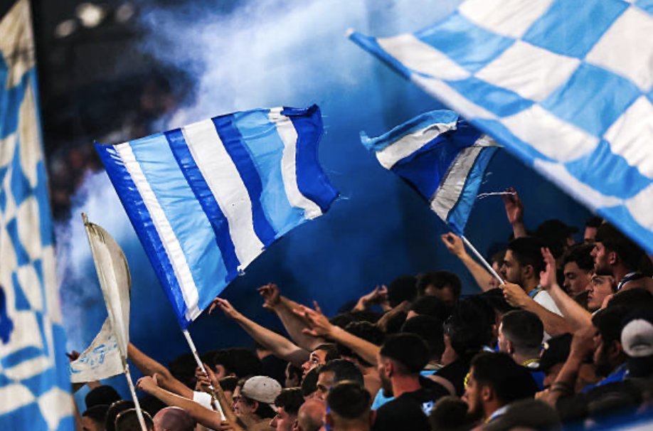 ⓢⓣⓐⓣⓢⓄⓂⓅ (@statsomp) on Twitter photo Avec 1 082 599 supporters cette saison au Vélodrome, l'OM est le seul club de l'élite à dépasser le million de spectateurs dans son stade.
Ils représentent à eux seuls 12.7% de la totalité de tous les supporters des 18 clubs engagés.
statsomp.fr/supporters/lig… Avec 1 082 599 supporters cette saison au Vélodrome, l'OM est le seul club de l'élite à dépasser le million de spectateurs dans son stade.
Ils représentent à eux seuls 12.7% de la totalité de tous les supporters des 18 clubs engagés.
statsomp.fr/supporters/lig…