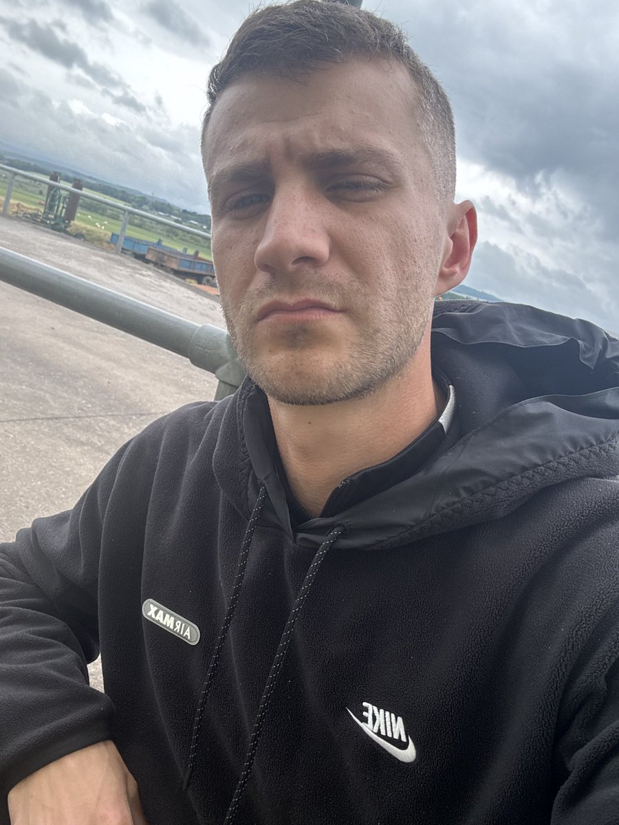 Which one of you losers is serving this weekend #scallymaster #findom #scally #scallydom #chav #alphascally