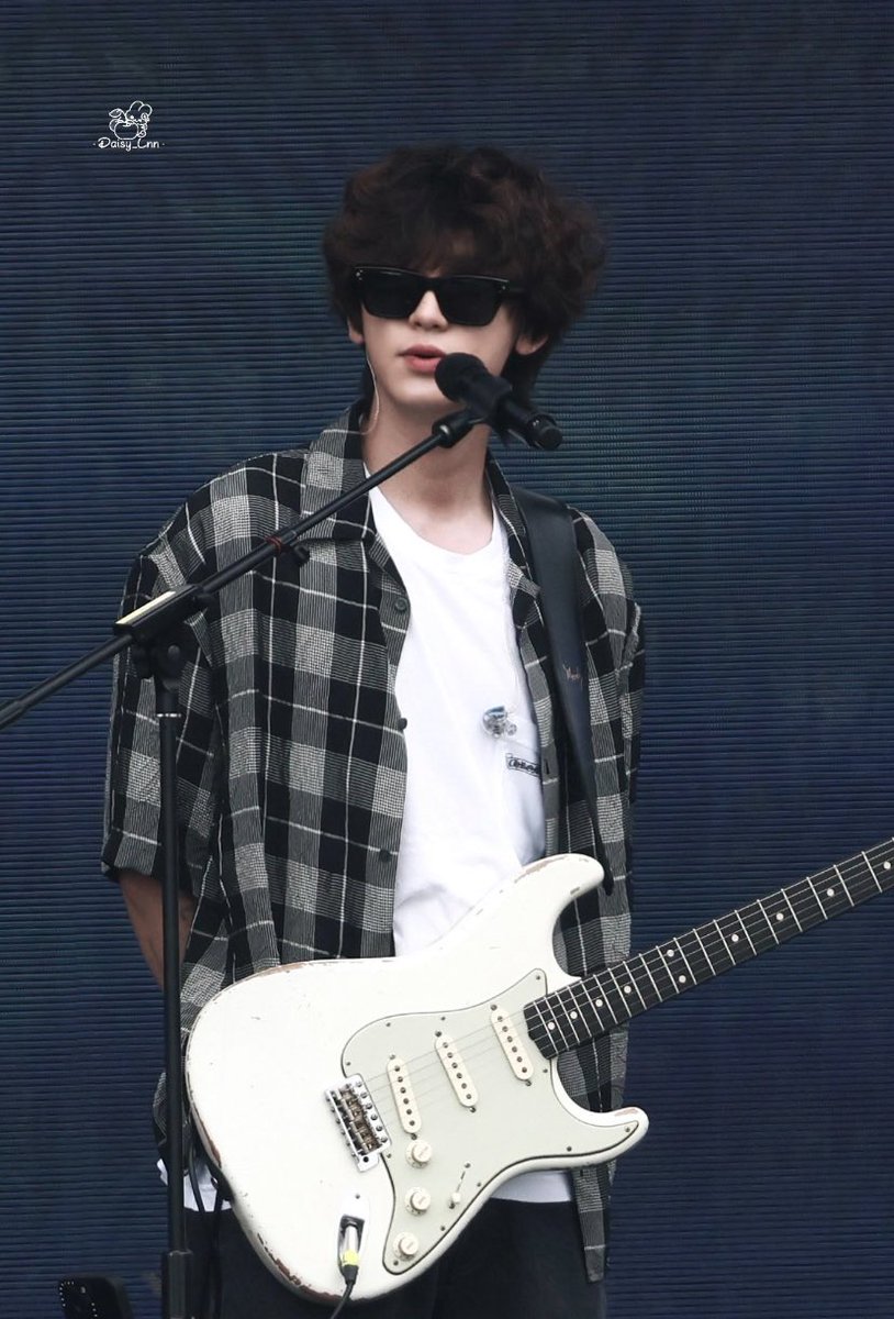 برای حمایت پارک چانیول هشتک‌هارو ریپ بزنید 

#Chanyeol_TheWorldVoiceHK
#CHANYEOL
<a href="/weareoneEXO/">EXO</a>