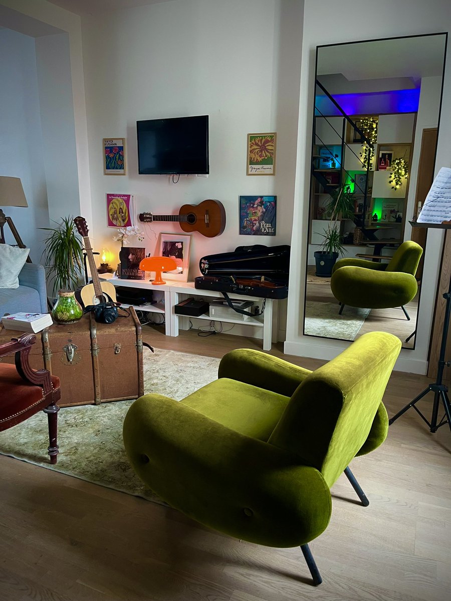 élie ☂️ tweet media