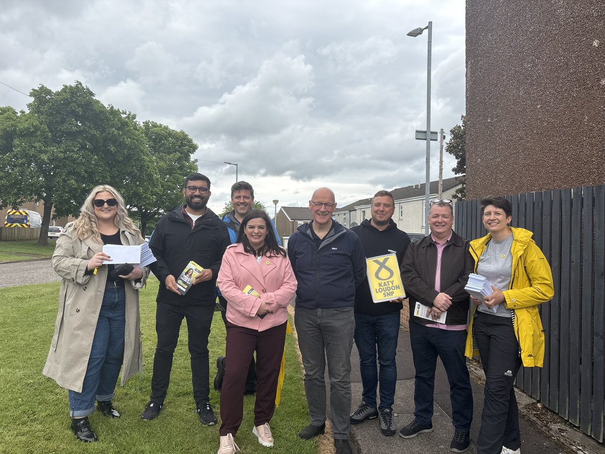 Helen Scott (@helenmscott7) on Twitter photo ๐<a href="/JohnSwinney/">John Swinney</a> and <a href="/KatyLoudonSNP/">Cllr Katy Loudon</a> kick off the final weekend of campaigning with <a href="/theSNP/">The SNP</a> activists in Hamilton, Larkhall and Stonehouse
#VoteSNP ๐<a href="/JohnSwinney/">John Swinney</a> and <a href="/KatyLoudonSNP/">Cllr Katy Loudon</a> kick off the final weekend of campaigning with <a href="/theSNP/">The SNP</a> activists in Hamilton, Larkhall and Stonehouse
#VoteSNP