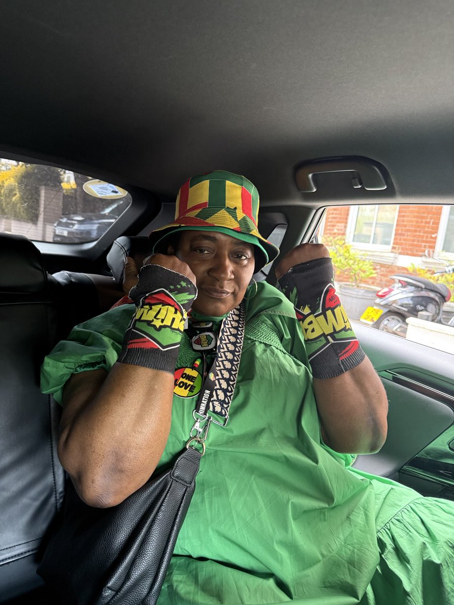 DionneBrooks3's tweet photo. #Bhimnative this one for you all Ghana 2 0 ⁦@stonebwoy⁩ ⁦@BhimFanPage⁩ ⁦@bhimnews_⁩ ⁦@KelvinL11958275⁩ ⁦@BhimNativesGh⁩ https://t.co/Gmsii6QvrC