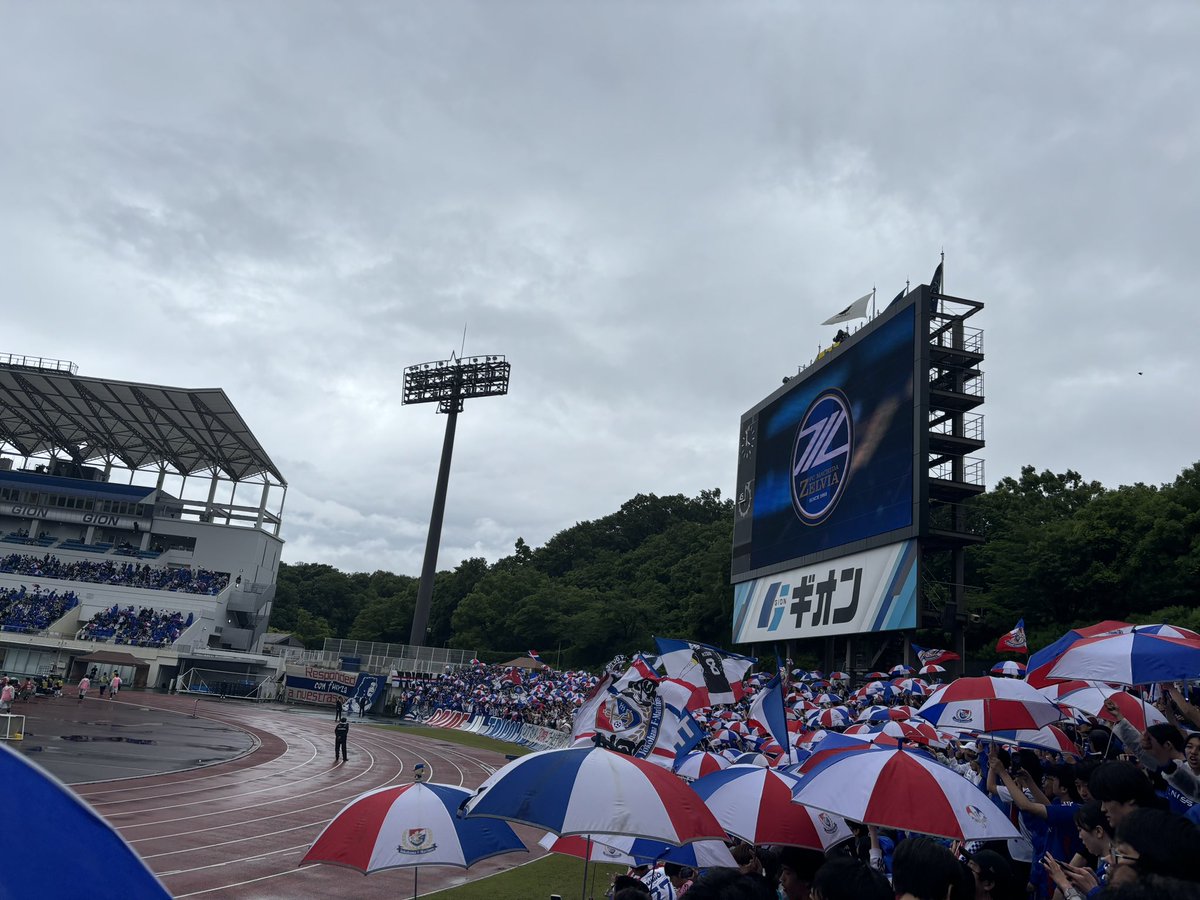 pelusa214's tweet photo. 今季初の連勝！
 #fmarinos https://t.co/UBesT66Utc