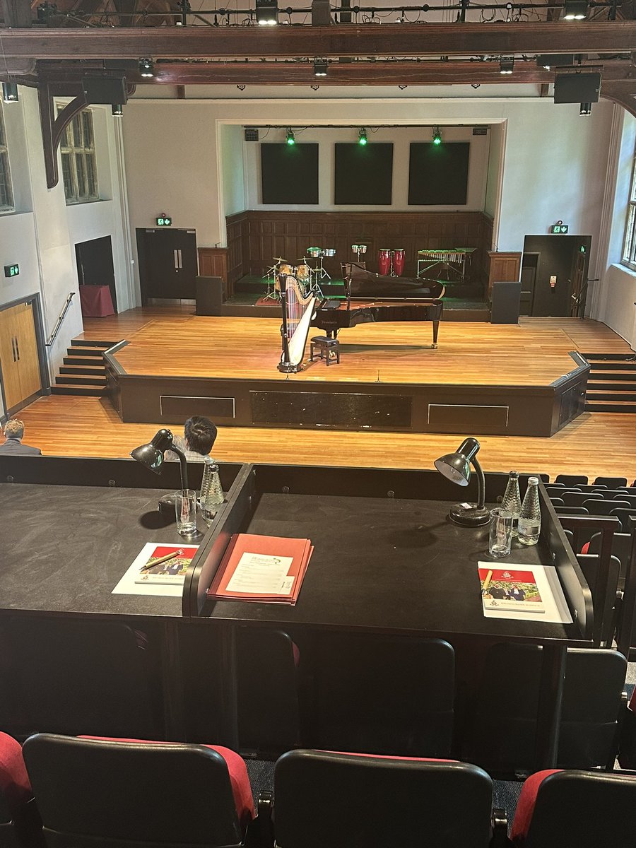 We look forward to the start of the Young Musicians’ Platform final shortly. 

#BYMP #BYMP25 #YoungMusicians #MusicCompetition