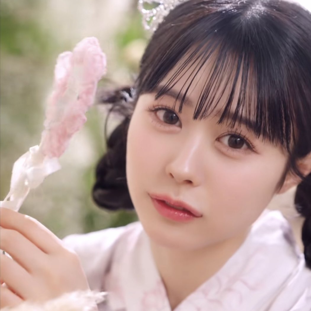 儚げエンジェルすぎる…………🧚🏻‍♀️✨🫶🏻

#佐野愛花 #きゅーすと #GRL
vt.tiktok.com/ZSk871CEC/