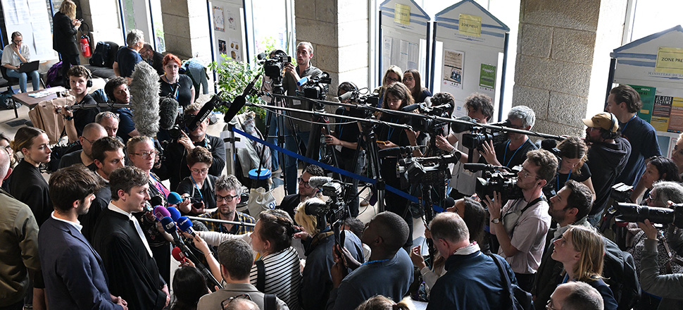 [A ECOUTER] Le procès Le Scouarnec, affaire d’une ampleur exceptionnelle : <a href="/MargauxStive/">Margaux STIVE</a>
qui a couvert le procès est au micro d'<a href="/EmmanueleDaviet/">Emmanuelle Daviet</a> pour répondre aux questions des auditeurs sur <a href="/franceinfo/">franceinfo</a>
mediateur.radiofrance.com/rendez-vous/le……↗