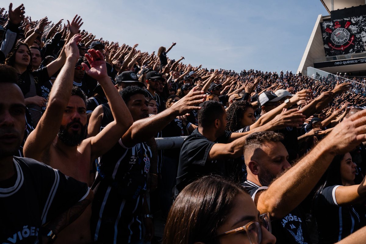 Amanhã tem #CasaDoPovo lotada! 🏟️

📸 Evander Portilho / Corinthians

#NeoQuimicaArena
#VaiCorinthians