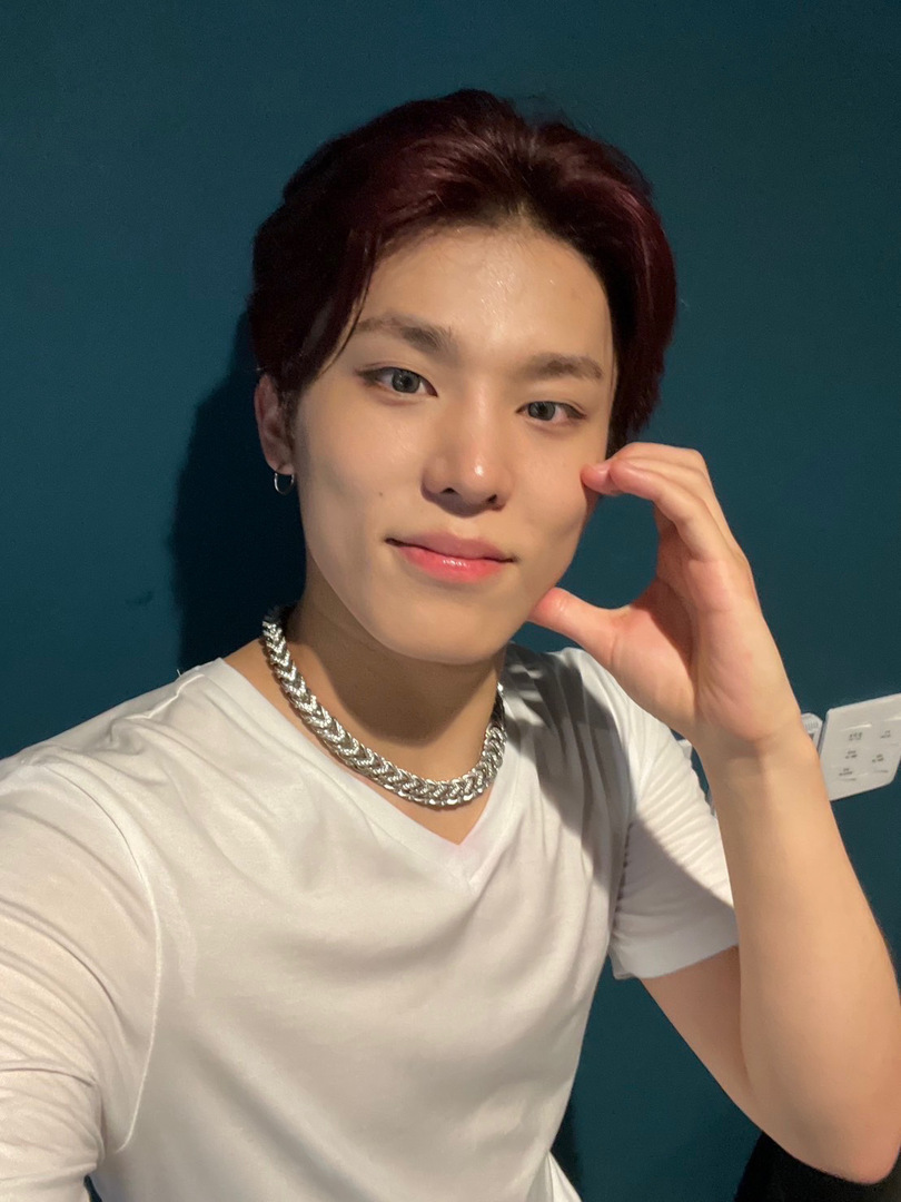 treasuremenfess's tweet image. TEUME! KM BECANDA KAH JEONGWOO? HAHHHHH GANTENGGG BNGT? kalau ada kata lebih DARI GANTENG ITU KM WOOO