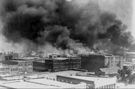 On this date in history, the deadliest race massacre in U.S. History began in Tulsa, Oklahoma, in the thriving African American Greenwood community, also known as Black Wall Street, in 1921.  Revisit our podcast to learn more about Greenwood. travelingculturati.podbean.com/e/black-wall-s…

#Tulsa