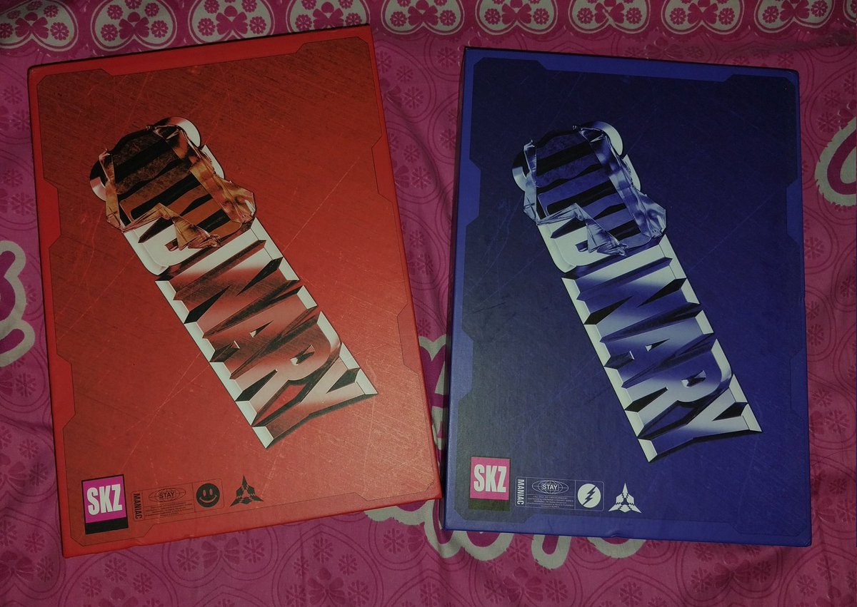 bbblossum's tweet photo. WTS album Straykids skz oddinary ver. merah &amp; biru
- very good condi ✨️ 
- unsealed
- ind poster merah: felix, biru : leeknow 🐥🐰
- no pc dari album
- yg biru minus sticker tp free pc bangchan di pic 3

46k/ea bersih
dom Bekasi bisa 🍊 https://t.co/ZcmP2aZ656
