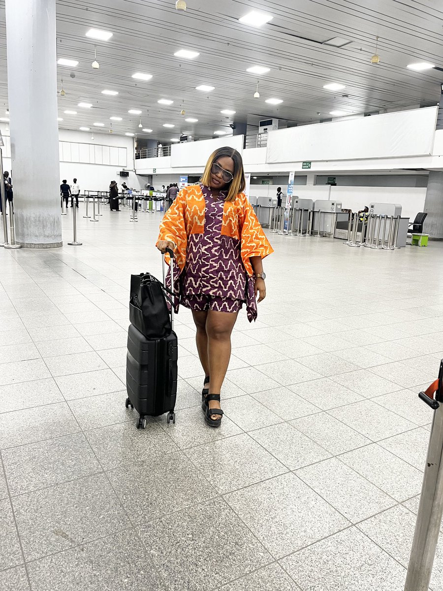 fabkuine's tweet photo. Local now international soon lord hear my prayers Amen https://t.co/dmnyLrgVrK