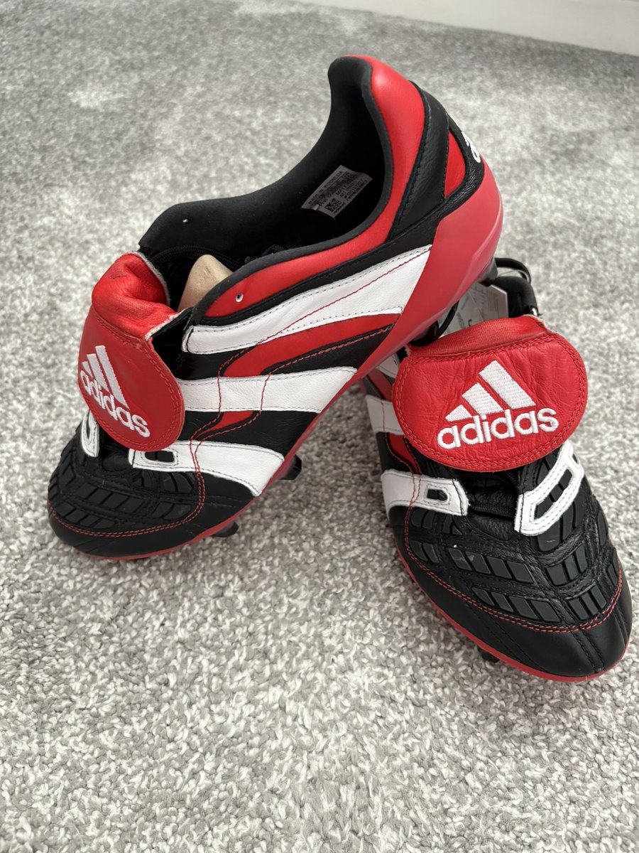 KerryMorgan11's tweet image. 1998-2018 

WOW
What a boot these were.
Just had to be done 🔥

#accelerators
#predators