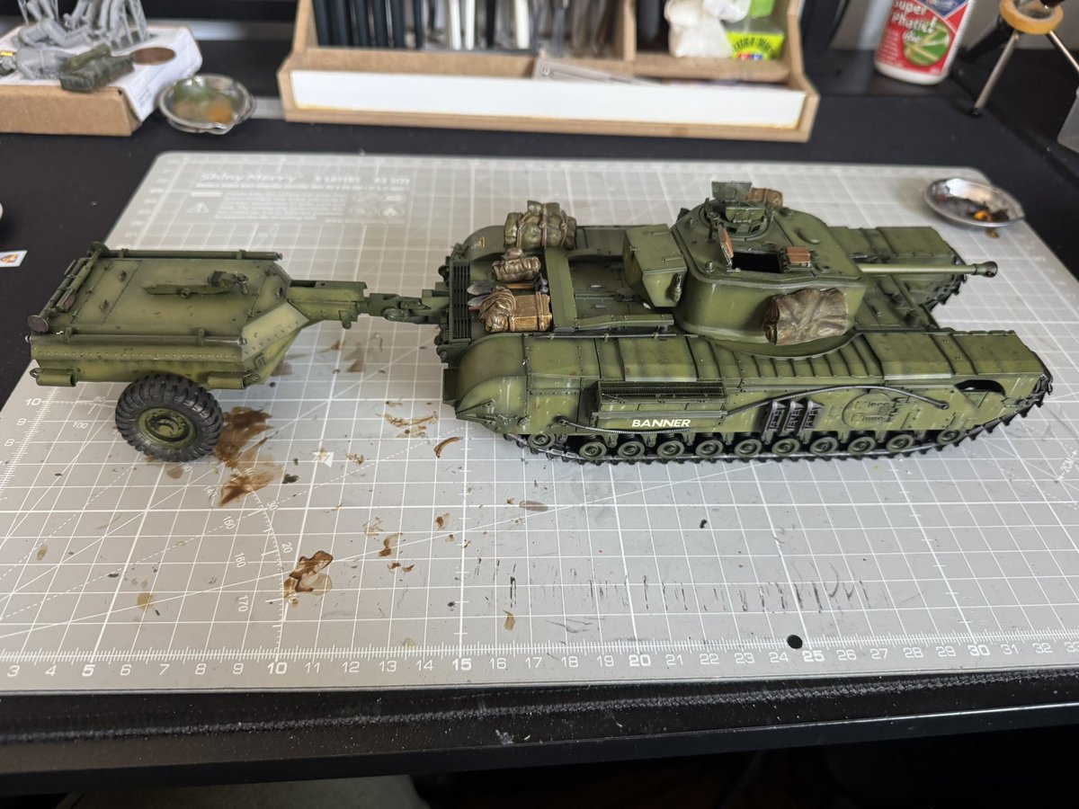 sabre1985's tweet image. Happy Saturday everyone. Managed to just about complete my Tamiya crocodile. Just need to muddy it up a bit and then it’s done #jffbooks