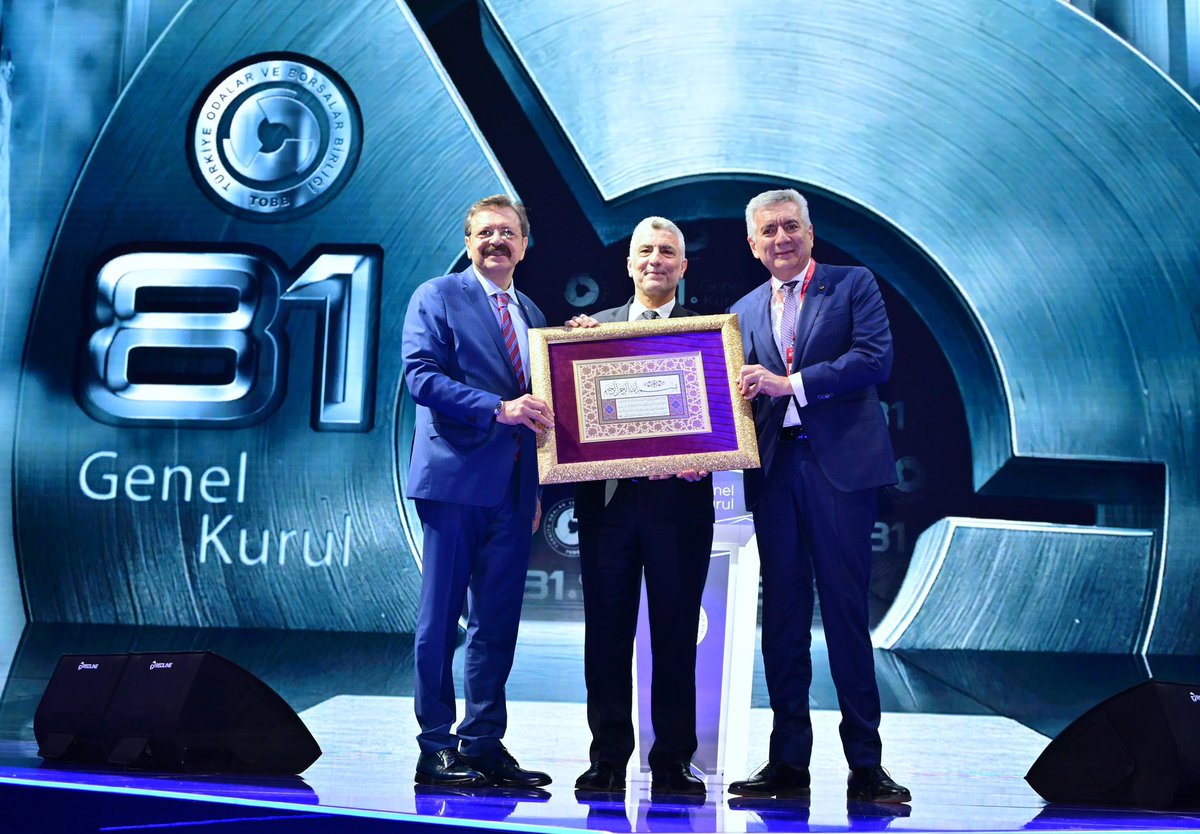 Kahramanmaraş Ticaret ve Sanayi Odası - KMTSO (@kmtso_tr) on Twitter photo 📍TOBB 81. Genel Kurul
Yönetim Kurulu Başkanımız <a href="/MustafaBuluntu/">Mustafa Buluntu</a>, TOBB Genel Kurul Delegelerimiz Barbaros Sezal, Hikmet Gümüşer, Fatih Sarıkaya, Fatih Mehmet Şeker, Mahmut Arıkan, Fethi Narlı, Muharrem Özşerbetçi, Genel Sekreterimiz Yunus Atmalı, Genç Girişimciler Kurulu 📍TOBB 81. Genel Kurul
Yönetim Kurulu Başkanımız <a href="/MustafaBuluntu/">Mustafa Buluntu</a>, TOBB Genel Kurul Delegelerimiz Barbaros Sezal, Hikmet Gümüşer, Fatih Sarıkaya, Fatih Mehmet Şeker, Mahmut Arıkan, Fethi Narlı, Muharrem Özşerbetçi, Genel Sekreterimiz Yunus Atmalı, Genç Girişimciler Kurulu