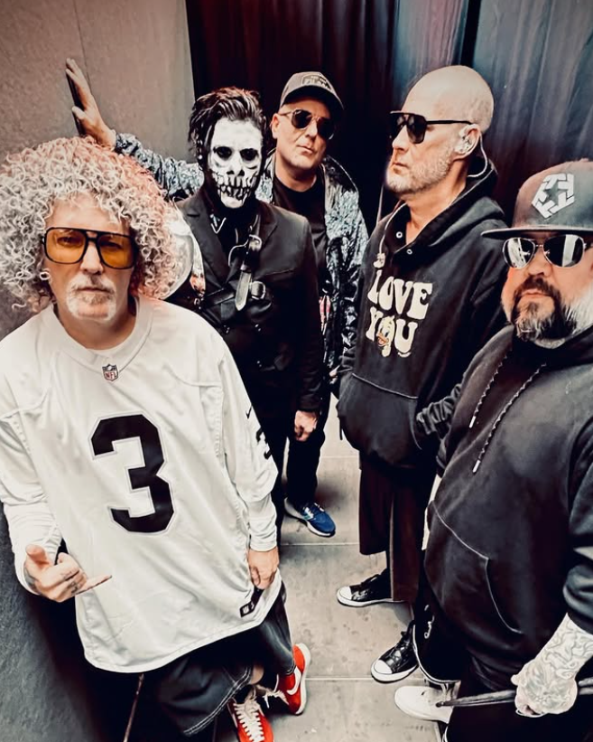 Nu metal’in ikonik grubu Limp Bizkit 17 Ağustos’ta Ataköy Marina Arena’da bir konser verecek. Konserin biletleri 2 Haziran’da İticket ve Bubilet'te satışa çıkacak.
tinyurl.com/m83264fv