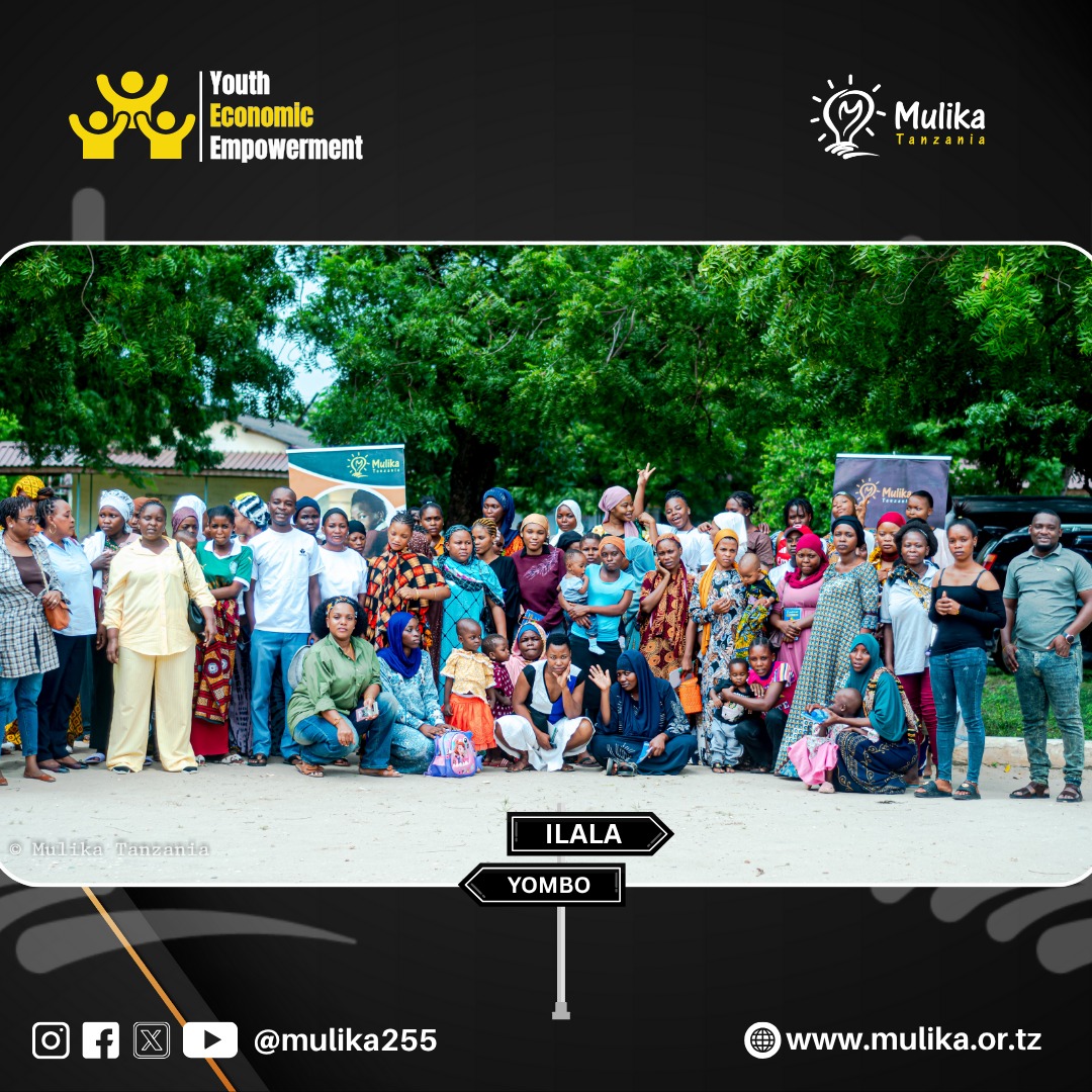 Baada ya siku tatu za mafunzo ya uwezeshaji kiuchumi kwa wasichana waliopata watoto wakiwa katika umri mdogo kutoka mitaa ya Kata ya Kiwalani picha ya pamoja ya wakufunzi,washirki na viongozi wa Mulika baada ya kumaliza mafunzo.

#YouthEmpowermentTz | #Mulika255