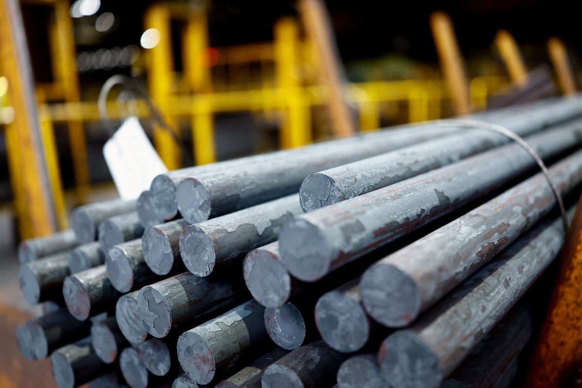 🇺🇸 Trump double la mise sur l’acier et l’aluminium : des droits de douane portés à 50% dès le 4 juin

Depuis une aciérie proche de Pittsburgh, en Pennsylvanie, Donald Trump a annoncé vouloir porter de 25% à 50% les droits de douane sur l'acier et l'aluminium importés, affirmant