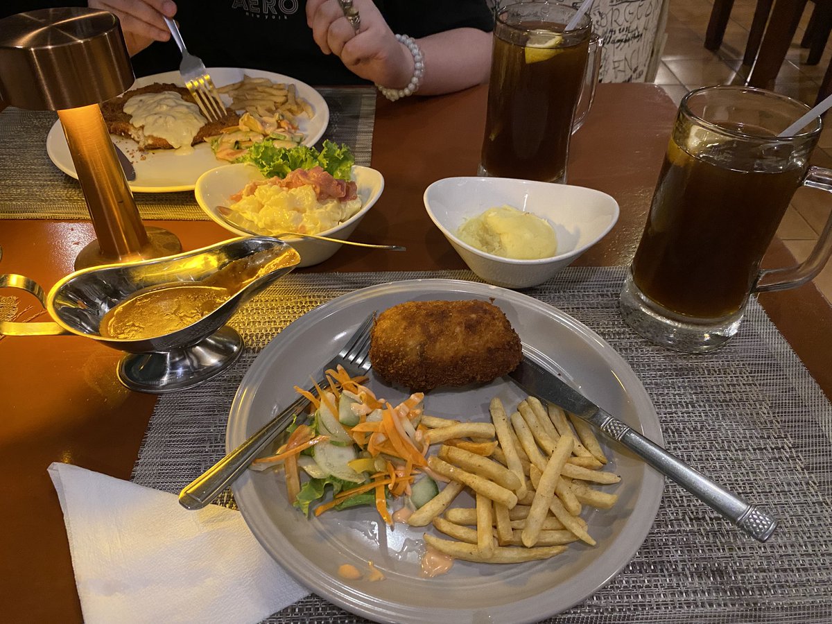 Thank you for the hearty dinner 🥰🥰🥰 It’s good to be back at Bavaria  🍖🥗🍝🍨 #BavariaGermanRestaurantIloilo #BavariaRestaurant #SchnitzelChickenCordonBleu #PotatoSalad #MashedPotato #Spezi