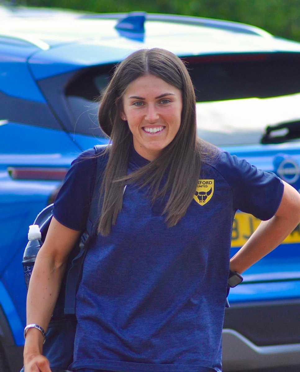 OfficialOUWFC's tweet photo. A special thank you to Paris Sercombe who has been part of the Oxford United family for over a decade.

We are incredibly grateful for everything she has given to Oxford United Women over the years and wish her all the very best for what comes next.

Thank you, Paris 💛💙 https://t.co/DC1Dehsg3I