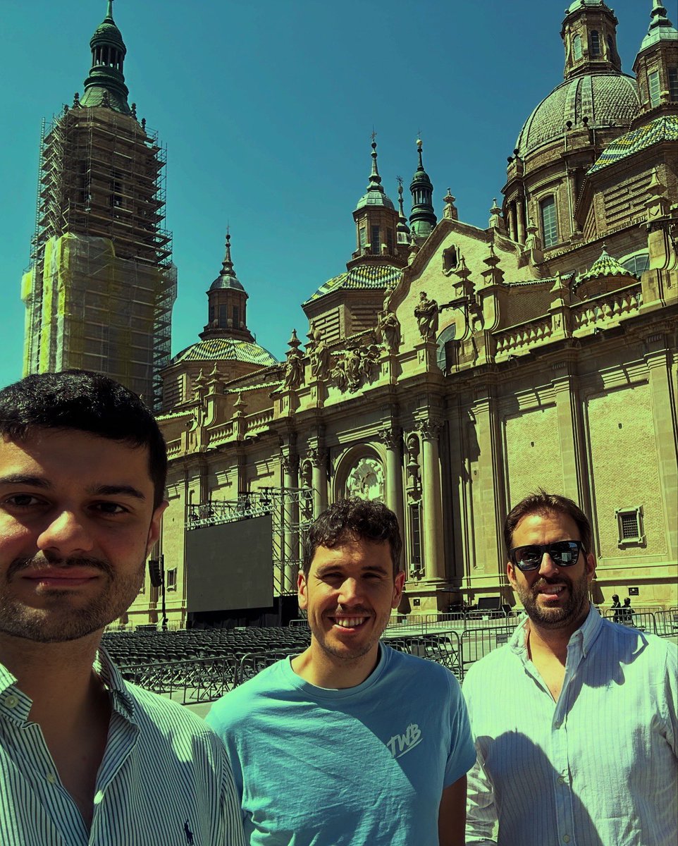 GFeijoo_NS's tweet image. Otra SENEC compartiendo grandes momentos en Zaragoza con colegas y amigos. Gracias al comité por dejarnos mostrar nuestra experiencia e innovaciones en base de cráneo del H.U. La Paz.
#Hipófisis #3Dprinting #pitNET #Adenoma #Zaragoza #Acromegalia #KissingCarotids