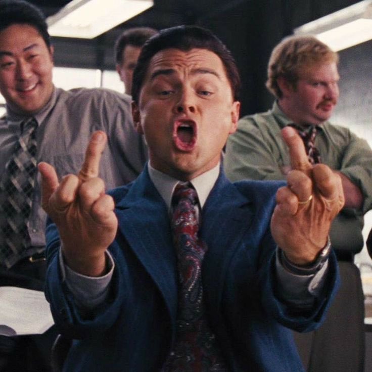 Les grosses…
Elles veulent tout. 
Sans jamais se demander ce qu’elles apportent.

Tu dois faire 1m80 minimum,
Avoir une mâchoire ciselée,
Une barbe propre,
Un job stable,
Un appart stylé,
Une caisse clean,
Un compte bien garni,
Un lifestyle inspirant,
Une répartie séduisante,
Un