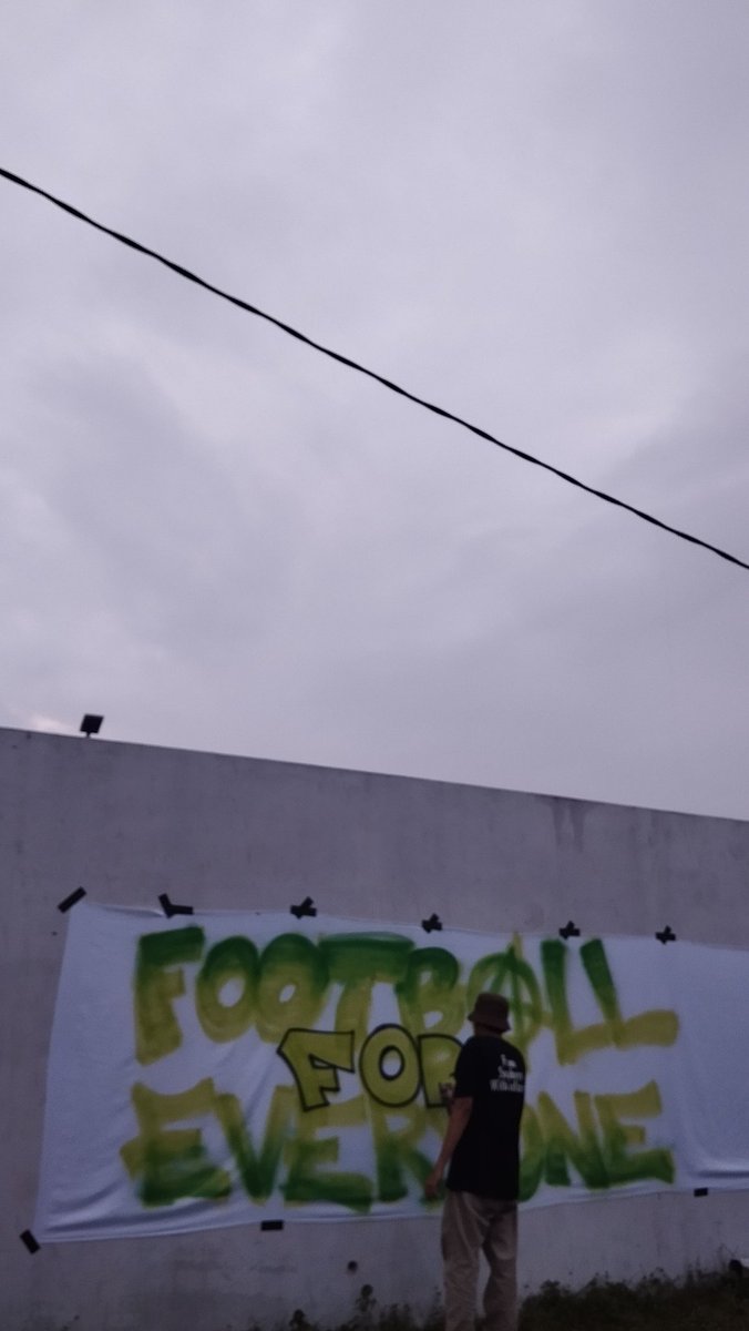 <a href="/MF2ASUB/">MAKE FOOTBALL FUN AGAIN</a>