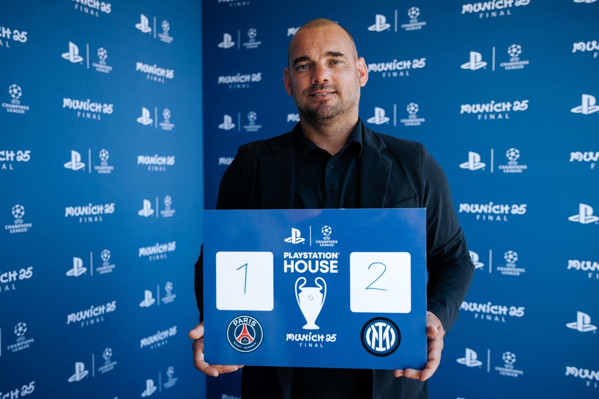 Wesley Sneijder tweet media