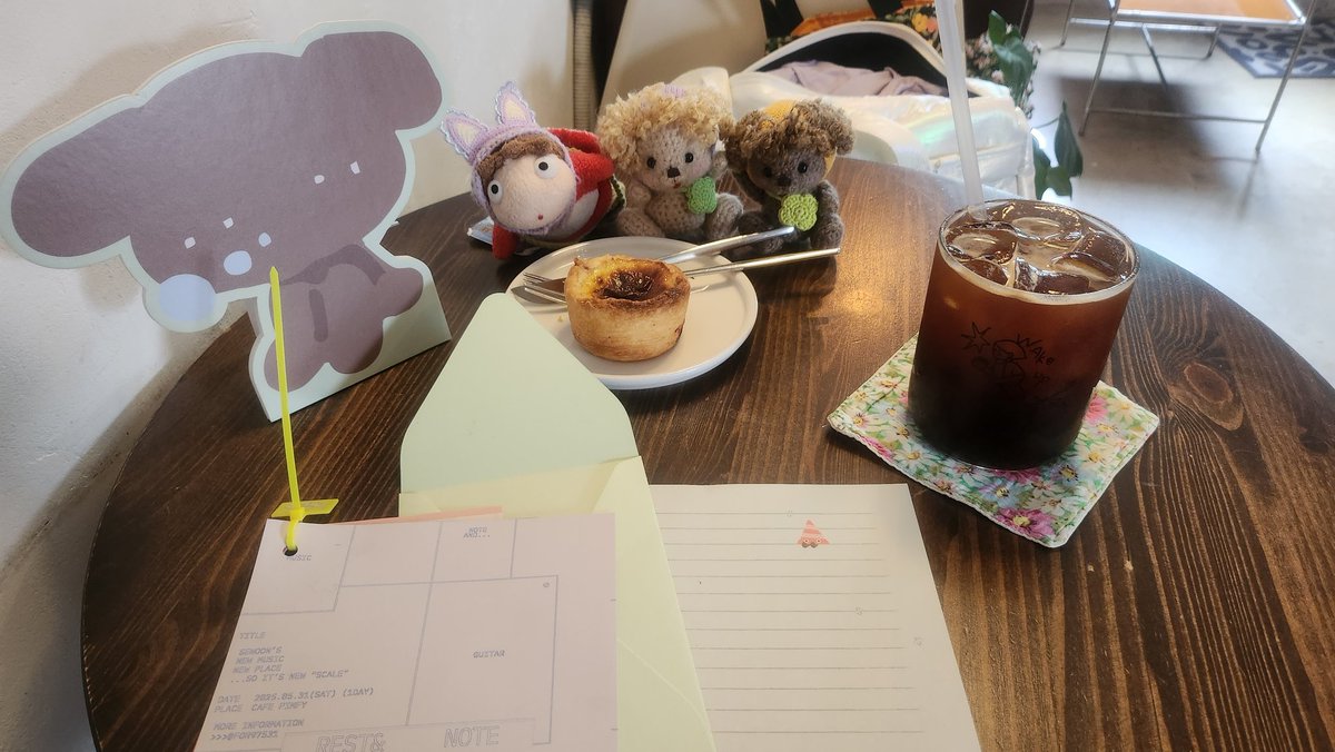 pureunlucky1204's tweet photo. 노트 완성하면서 세운이에 대한 추억떠올리며   좋았어요😊 클로버🍀모양 펀치도 있어서 노트를 더 예쁘게 꾸몄고 럭키드로우 스티커도 귀여워요💛💜😆
#NEWSCALE_SW https://t.co/TcrVf9Jyda