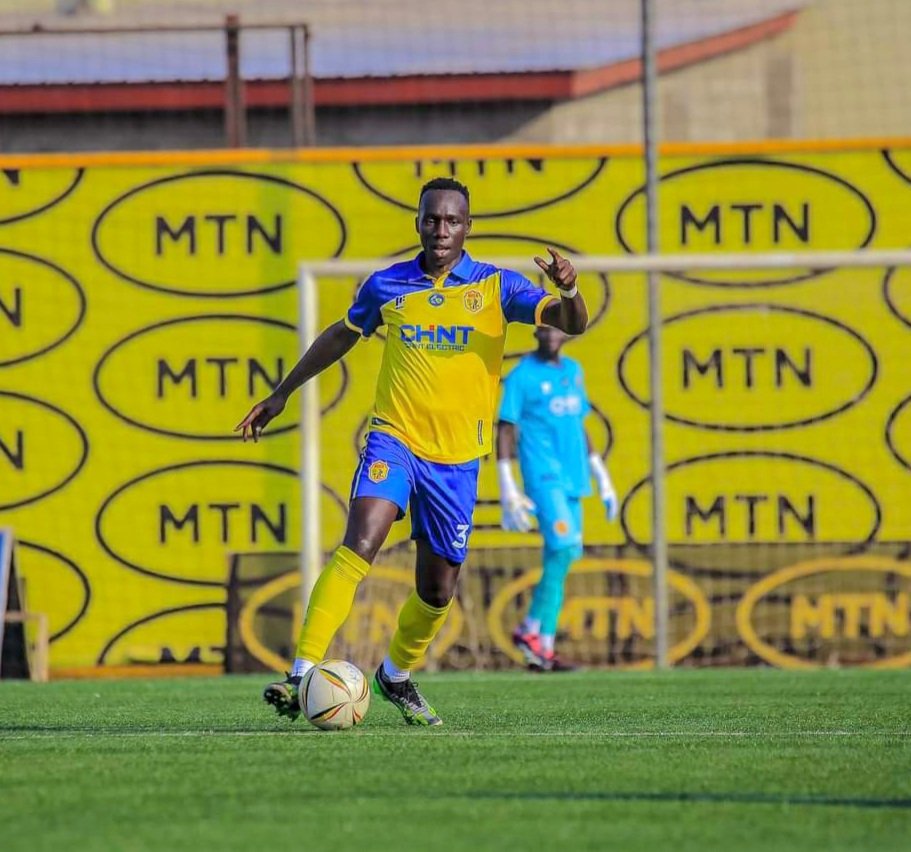 Let's do this #StanbicUgandaCup finals <a href="/KCCAFC/">KCCA FC</a> 🟡🔵
🙏🙏🙏