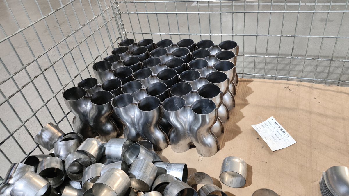 New X pipes ready for assembly
#xpipe #exhaustpipe #exhausts #exhaustsystem