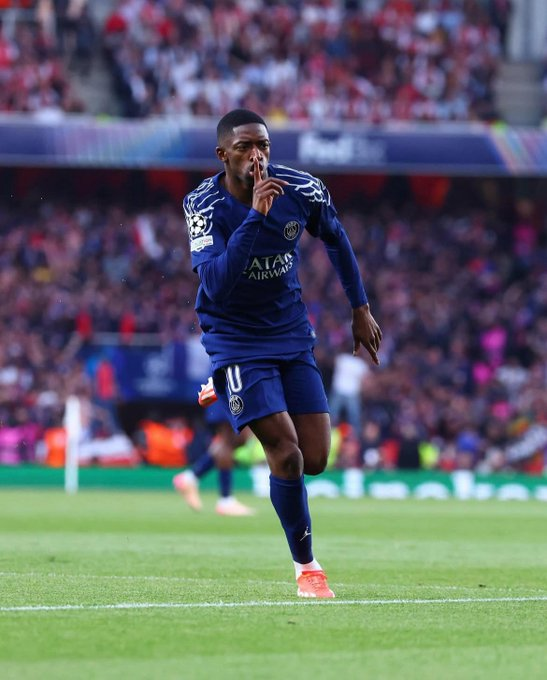 luisfernanfilho's tweet image. Ousmane Dembélé encontrou o auge técnico no PSG e se reencontrou nos gramados.

Considerado uma grande decepção no Barcelona, o francês superou várias dificuldades.

Só que a resposta para sua transformação não estava fora, mas dentro de si.

Ele era o seu próprio VILÃO 🎭