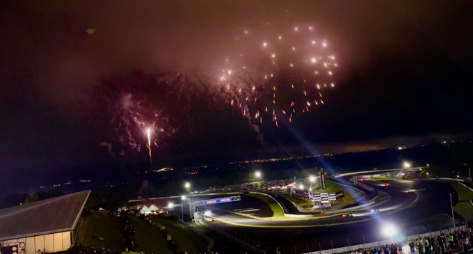 Twitterのコスプレ画像2