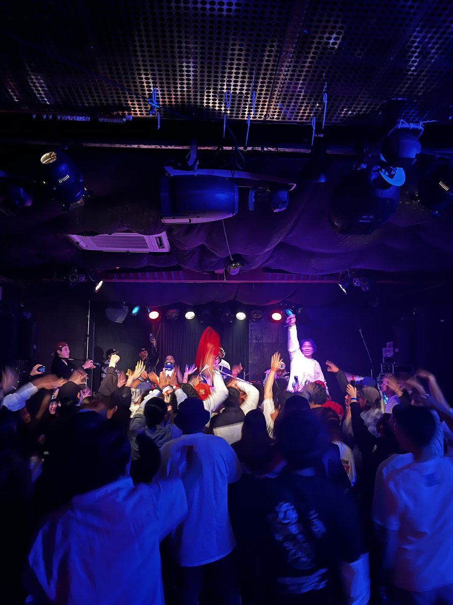 ISE_RHYTHM's tweet photo. DAZZLE4LIFE🔥🔥🔥伊勢RHYTHM https://t.co/kR1xiqHgRC