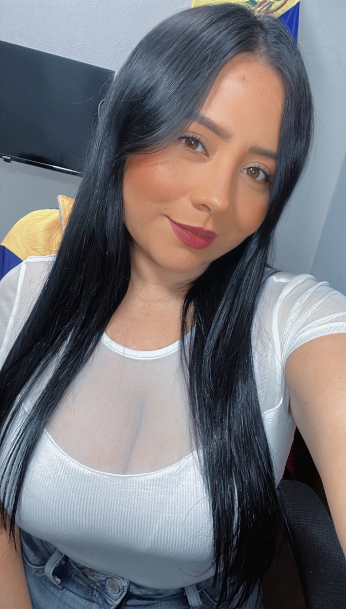 ▪️ Soy ProVida
▪️ Soy ProFamilia 
▪️ No apoyo el feminismo 
▪️ Estoy en contra de las ideologías de género y el adoctrinamiento LGTBQI 
▪️ Detesto el socialismo y el comunismo 
▪️Amo la Libertad 

¿Alguien más como yo? ❤️