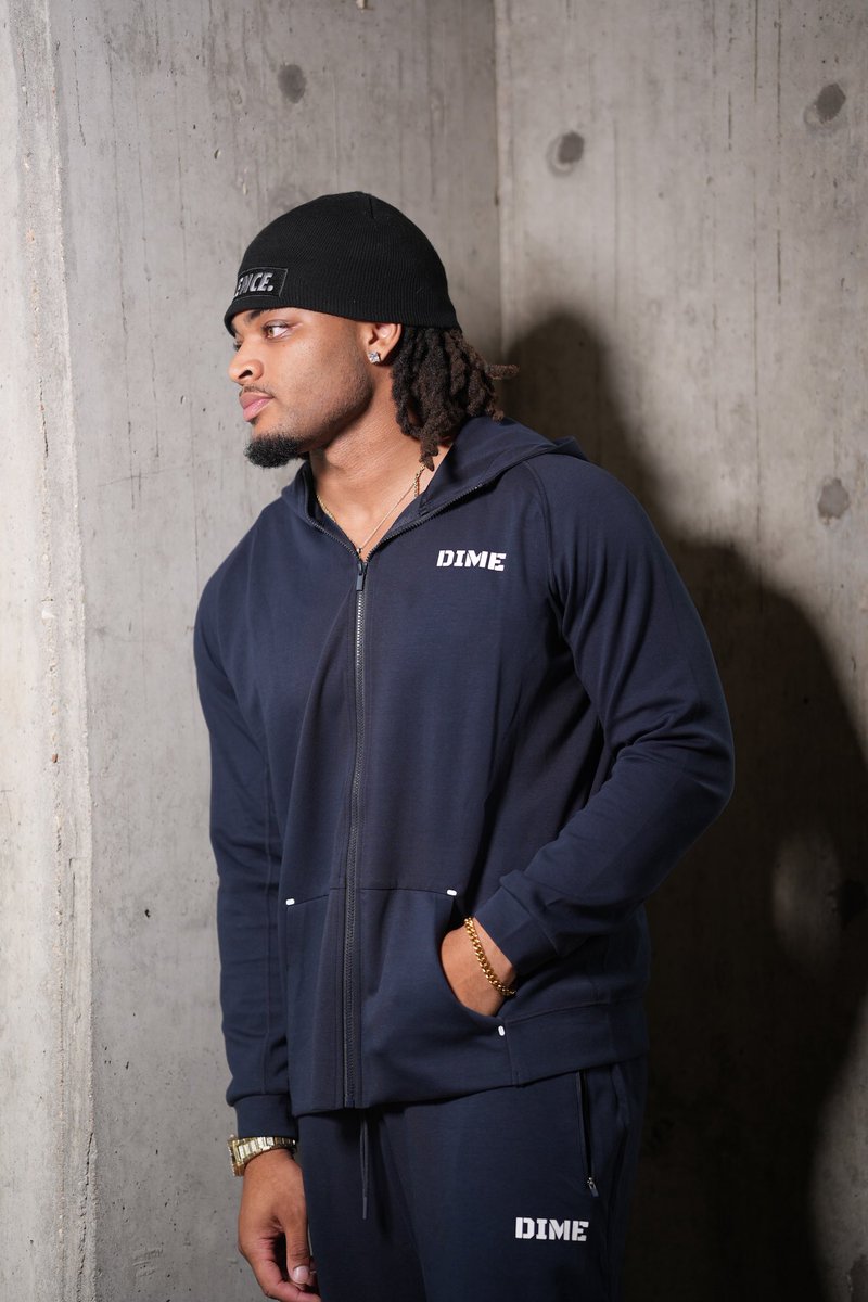 ctg_xliv's tweet photo. Not just a brand, it’s a lifestyle. Excited to announce my partnership with @DimeFitt fitness apparel! Use code “CAMG0” for a 10% discount on all active wear &amp; accessories. https://t.co/hMWRnuxiIZ