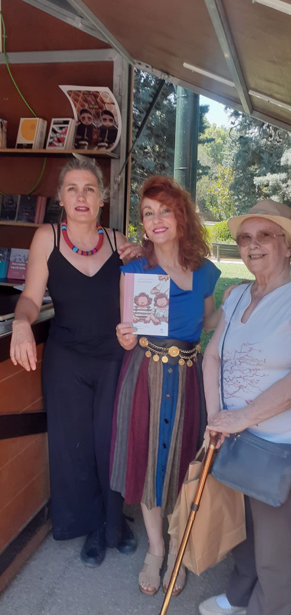 Angélica Morales (@poeta_angelica) on Twitter photo Con mi equipazo de <a href="/RasmiaEdiciones/">Rasmia Ediciones</a> de "Las envidiosas"
gracias por ser los editores más maravillosos de Aragón. Con mi equipazo de <a href="/RasmiaEdiciones/">Rasmia Ediciones</a> de "Las envidiosas"
gracias por ser los editores más maravillosos de Aragón.