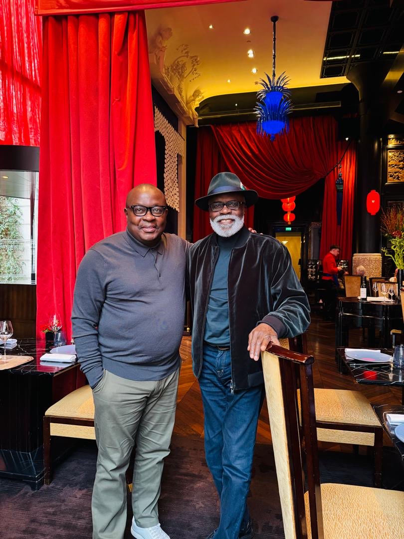 Dear friends, help me wish my father a happy birthday ⁦<a href="/EdouardMokolo/">Edouard Mokolo</a>⁩

Chers amis, aidez-moi à souhaiter un joyeux anniversaire à mon père #Engambe Edo