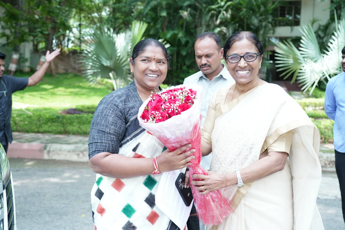 cessicssr's tweet photo. Launch of Factsheets: “Well-being of the Young People in Telangana”, Young Lives Study – Centre for Economic and Social Studies (CESS)
Young Lives: Longitudinal study of poverty and inequality

https://t.co/ByGd0k9zPB https://t.co/hyGmqtpHTD
