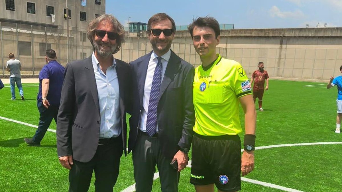 A.I.A. (@aia_it) on Twitter photo L’#AIA partecipa al progetto “Rigiocare il Futuro”, promosso da <a href="/SSFItalia/">SportSenzaFrontiere</a> e da Seconda Chance nel carcere di Secondigliano, con l’obiettivo di offrire opportunità di inclusione, formazione e reinserimento sociale attraverso lo sport.
Leggi la news: aia-figc.it/news/laia-al-f… L’#AIA partecipa al progetto “Rigiocare il Futuro”, promosso da <a href="/SSFItalia/">SportSenzaFrontiere</a> e da Seconda Chance nel carcere di Secondigliano, con l’obiettivo di offrire opportunità di inclusione, formazione e reinserimento sociale attraverso lo sport.
Leggi la news: aia-figc.it/news/laia-al-f…