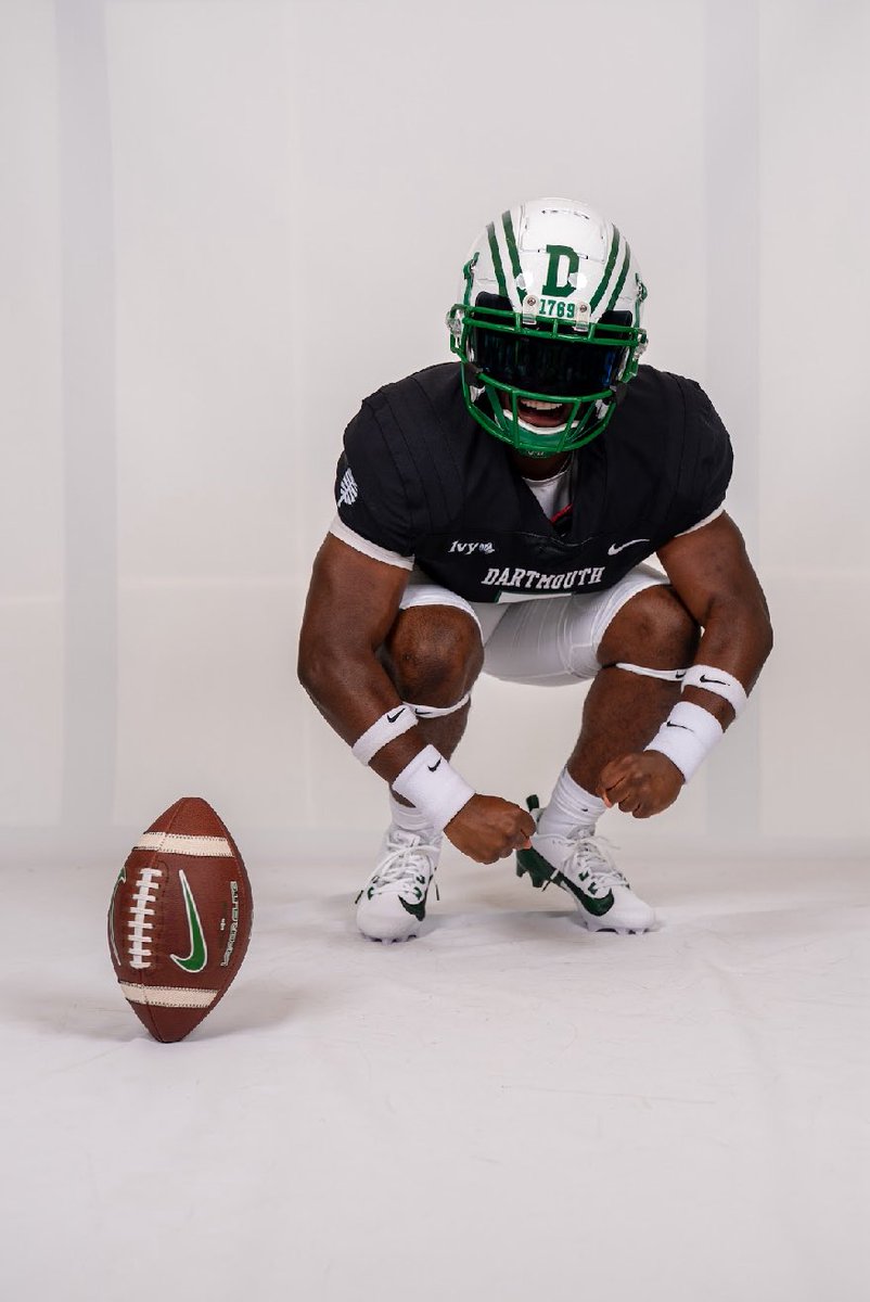 _jacobhenry's tweet image. Had an amazing time in #TheWOODS for my OV this weekend! Can't wait to be back @CoachEBrenss @Coach_BChapman @coachirishodea @Coach_McCorkle @grayson_kline