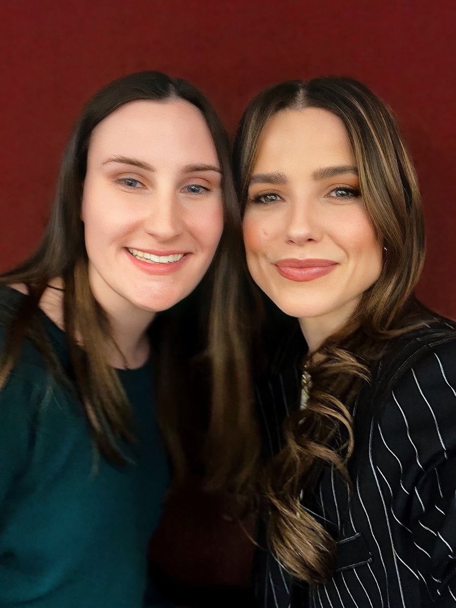 A while ago at a meet and greet <a href="/SophiaBush/">Sophia Bush</a> told me to be ambitious and inspired. Well she (and some stellar episodes of WIP) inspired me to get my masters in mental health and today I graduated! I hope to make a difference for others as she has done for me💛📚<a href="/workinprogress_/">Work In Progress</a>