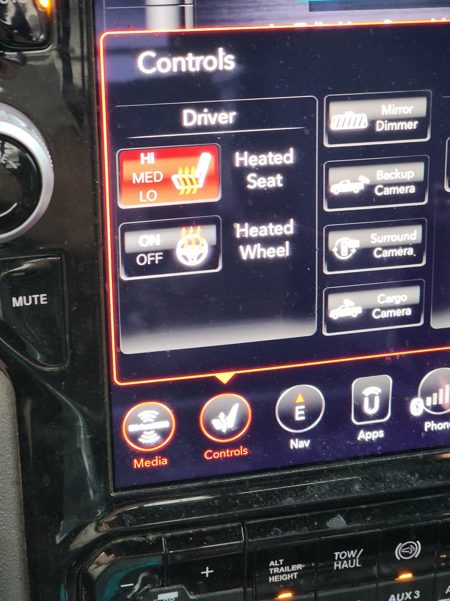 MarkDavis0129's tweet image. Hard to believe on May 31 you need your heated seats. No wonder the corn and beans aren't enjoying the weather.