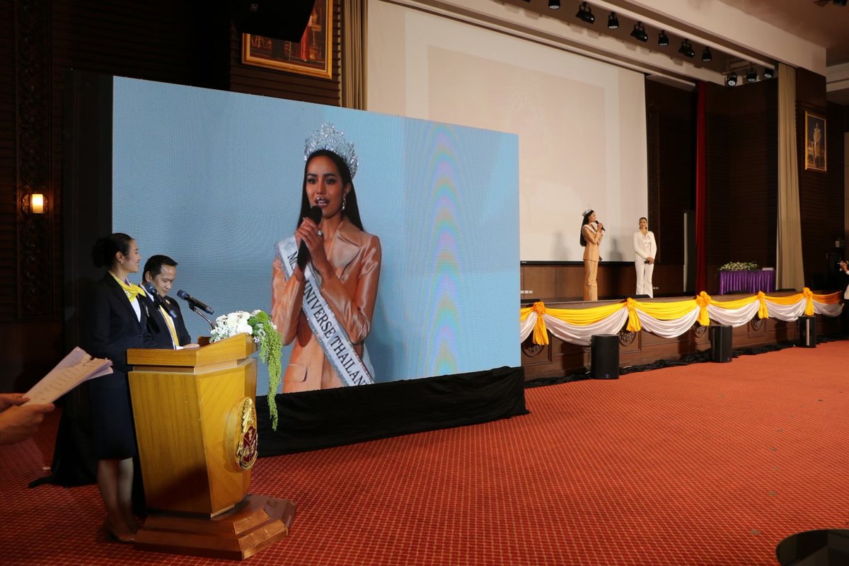 drpacharin's tweet photo. ขอแสดงความยินดี กับ คุณโอปอ สุชาตา ช่วงศรี Miss World 2025 และคนแรกของไทยนอกจากความสวยแล้ว แสดงให้เห็นถึงศักยภาพของหญิงไทย ฉลาด หลักแหลม เพียบพร้อมทั้งกิริยา สง่างามมาก เหมาะสมที่สุด..ดีใจกับคนไทยทุกคนด้วยค่ะ 🙂

#MissWorld2025
#โอปอสุชาตา
#MissThailandWorld2025 
#proundofyou https://t.co/sRjJx7lqEH