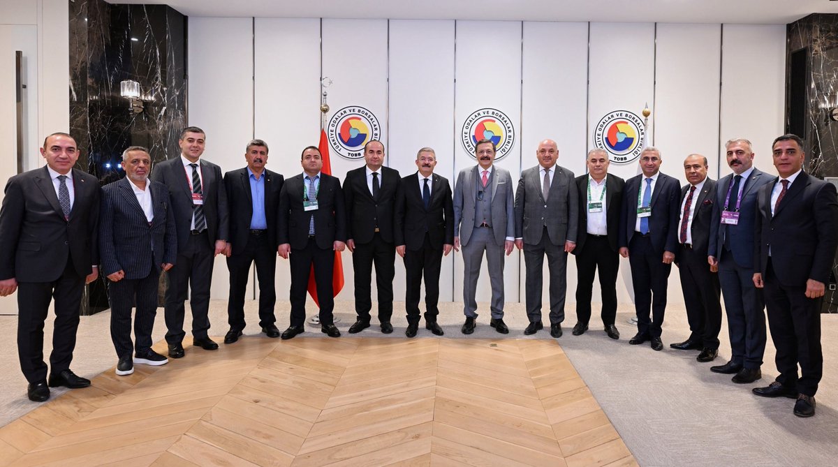 Turan Avcı (@turan__avci) on Twitter photo Van TSO Yönetimimiz ve Genel Kurul Heyetimiz ile Birlikte, Dünya Odalar Federasyonu Başkanı ve TOBB Başkanımız Sn. M.Rifat Hisarcıklıoğlu'nu ziyaret ettik. <a href="/RHisarciklioglu/">Rifat Hisarcıklıoğlu</a> <a href="/NecdetTakva/">Necdet Takva</a> <a href="/TOBBiletisim/">TOBB</a> <a href="/vantsokurumsal/">Van Ticaret ve Sanayi Odası</a> Van TSO Yönetimimiz ve Genel Kurul Heyetimiz ile Birlikte, Dünya Odalar Federasyonu Başkanı ve TOBB Başkanımız Sn. M.Rifat Hisarcıklıoğlu'nu ziyaret ettik. <a href="/RHisarciklioglu/">Rifat Hisarcıklıoğlu</a> <a href="/NecdetTakva/">Necdet Takva</a> <a href="/TOBBiletisim/">TOBB</a> <a href="/vantsokurumsal/">Van Ticaret ve Sanayi Odası</a>