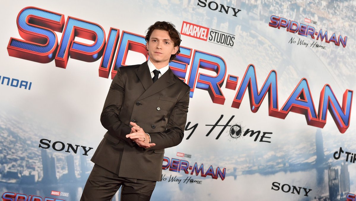 Happy Birthday to the one and only Tom Holland, one of the kindest and most talented people out there.
I've been a fan for many years, and it’s been such a joy to watch his talent continue to flourish. I hope he has the most amazing birthday ❤️🕷️🕸️