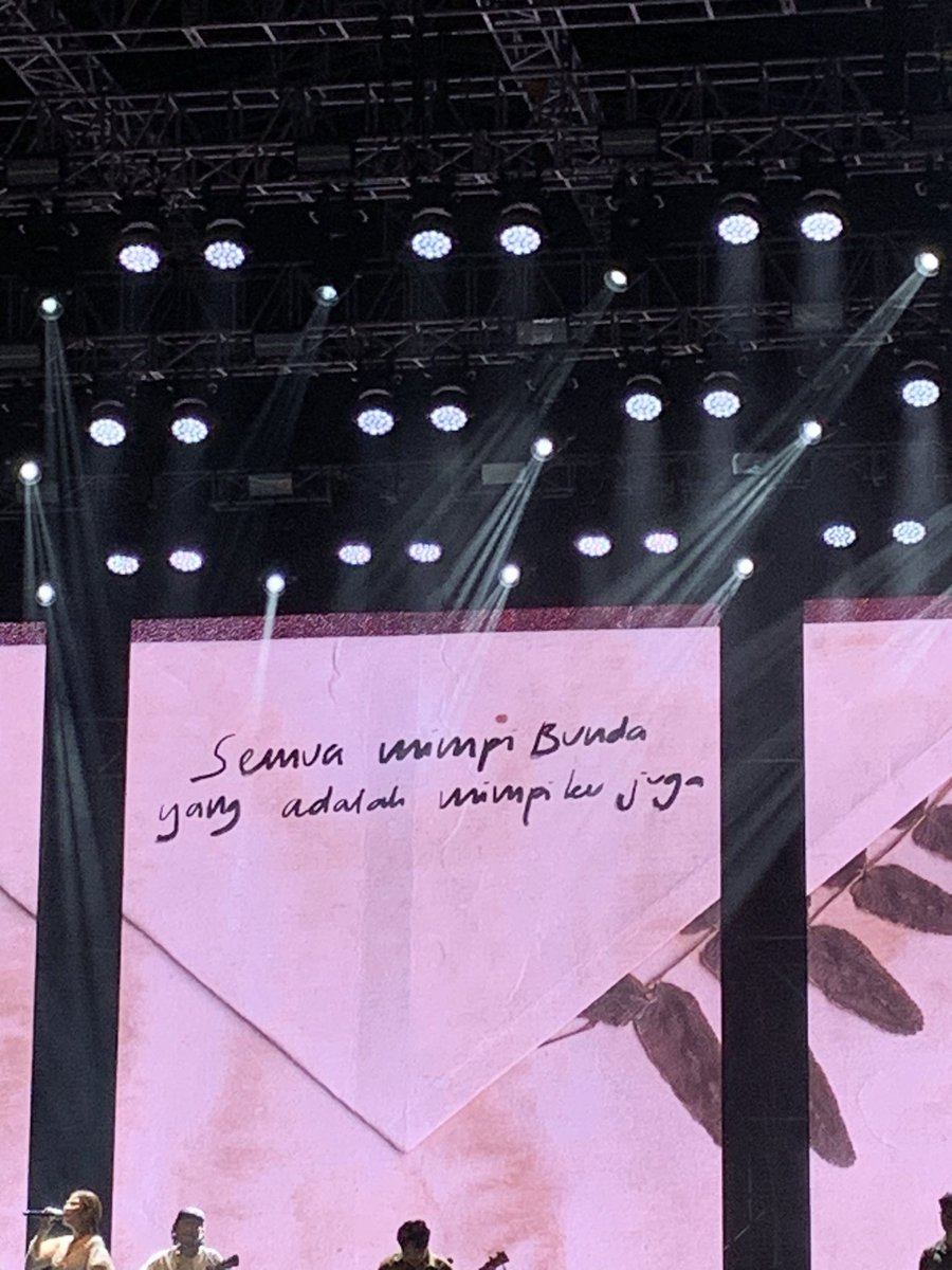 bliww🎃 tweet media