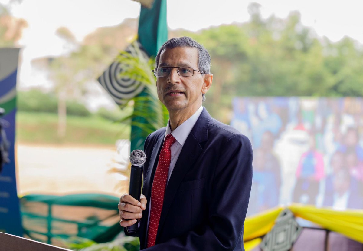 UNICEF Rwanda (@unicefrw) on Twitter photo Yesterday, Murtaza Malik, <a href="/unicefrw/">UNICEF Rwanda</a> Deputy Representative OiC joined <a href="/Rwanda_Child/">National Child Development Agency | Rwanda</a>, <a href="/RwandaGender/">Ministry of Gender & Family Promotion | Rwanda</a> & partners to mark #MalayikaMurinzi Day.
UNICEF remains committed to support #Rwanda in fulfilling the family care related aspirations of NST2. Yesterday, Murtaza Malik, <a href="/unicefrw/">UNICEF Rwanda</a> Deputy Representative OiC joined <a href="/Rwanda_Child/">National Child Development Agency | Rwanda</a>, <a href="/RwandaGender/">Ministry of Gender & Family Promotion | Rwanda</a> & partners to mark #MalayikaMurinzi Day.
UNICEF remains committed to support #Rwanda in fulfilling the family care related aspirations of NST2.