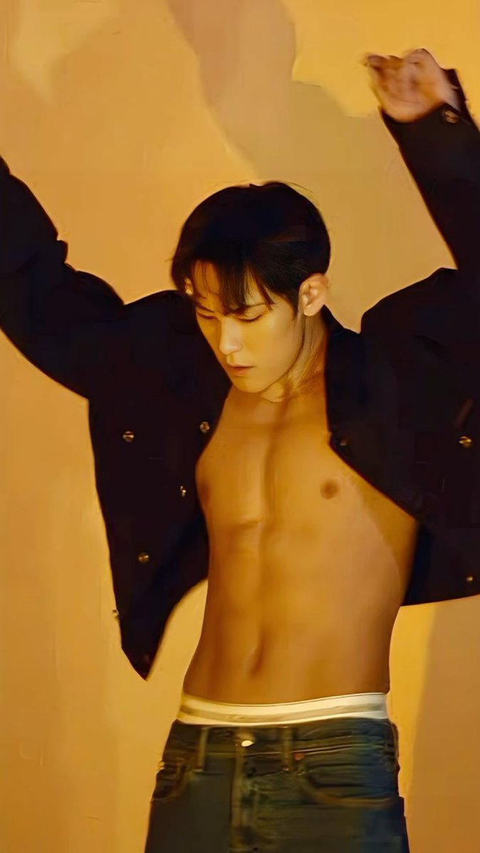 mwvids's tweet photo. congratufuckinglations to jeon wonwoo https://t.co/HGiKULp19f