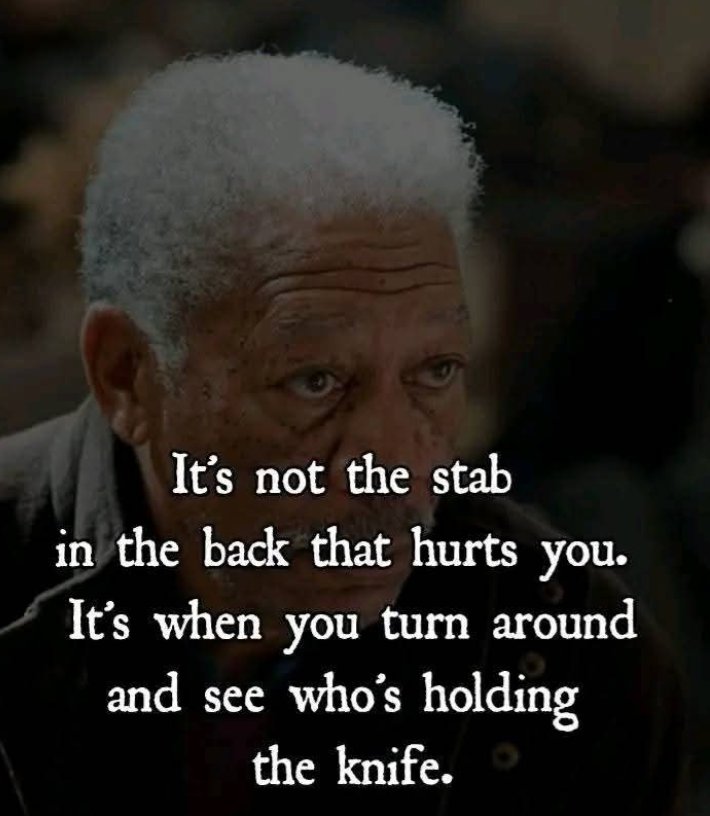 CookieKL's tweet image. I felt this.... 💔😌😓
#pain #backstabbing