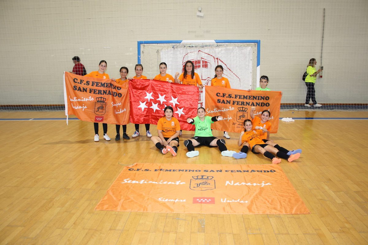 C.F.S. Femenino San Fernando (@naranjasanfer) on Twitter photo 🧡 ¡ESTAMOS EN LA FASE FINAL DEL CAMPEONATO DE ESPAÑA!
✅ ¡Victoria por 6-2 ante CD Orvina que nos permite lograr la clasificación para semifinales! ¡Enhorabuena!
🫶🏼 Agradecemos a la organización del <a href="/fsf_zaragoza/">Fútbol Sala Femenino Zaragoza</a> por su trato y atención.
#CanteraNaranja #123Sanfer 🧡 ¡ESTAMOS EN LA FASE FINAL DEL CAMPEONATO DE ESPAÑA!
✅ ¡Victoria por 6-2 ante CD Orvina que nos permite lograr la clasificación para semifinales! ¡Enhorabuena!
🫶🏼 Agradecemos a la organización del <a href="/fsf_zaragoza/">Fútbol Sala Femenino Zaragoza</a> por su trato y atención.
#CanteraNaranja #123Sanfer